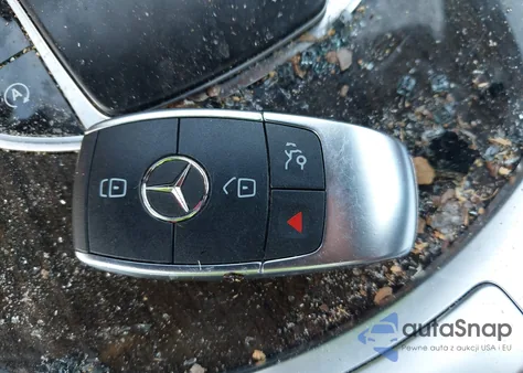 2021 Mercedes-Benz Glc 300 4Matic Suv from USA, damaged, VIN W1N0G8EB0MF923076